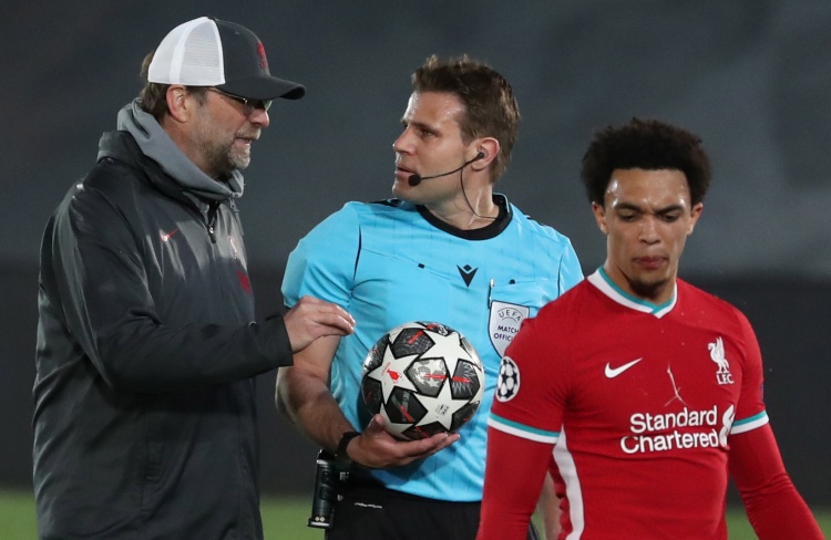 博主：梅州客家外援罗德里格确认签约深圳青年人（据博主消息，梅州客家外援罗德里格已与深圳青年人签约）