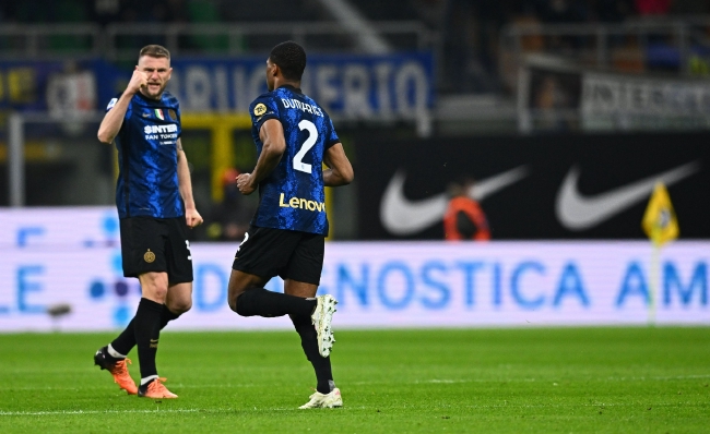 里程碑，浙江队外援奥乌苏已在中国顶级联赛出场100次（百场达成！浙江队外援奥乌苏完成中国顶级联赛第100次出场）