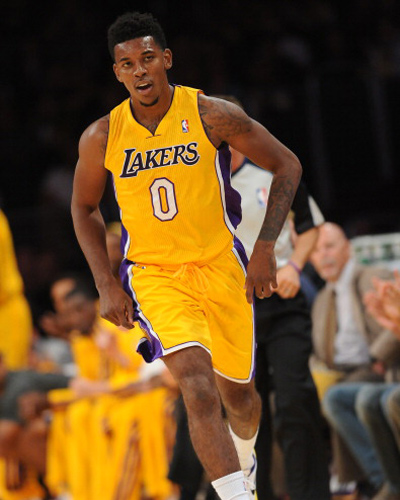 本轮欧冠最佳阵容：诺伊尔、福登、奥斯梅恩、梅里诺在列（欧冠本轮最佳阵容出炉：诺伊尔、福登、奥斯梅恩、梅里诺入围）