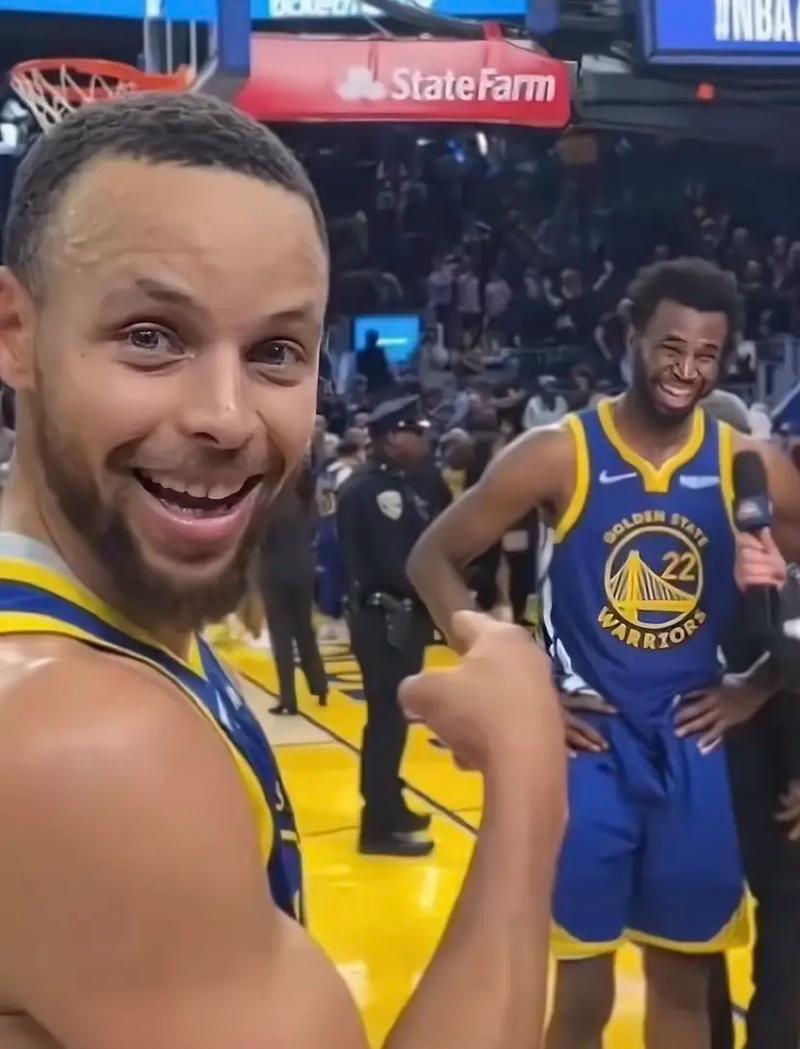 邮报：奥纳纳和埃托奥长期有矛盾；姆伯莫预计是喀麦隆新队长（邮报：奥纳纳与埃托奥积怨已久，姆伯莫有望出任喀麦隆新队长）